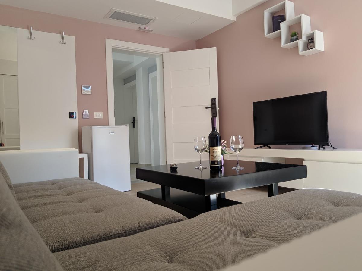 Bella Vista B&B Ulcinj Buitenkant foto