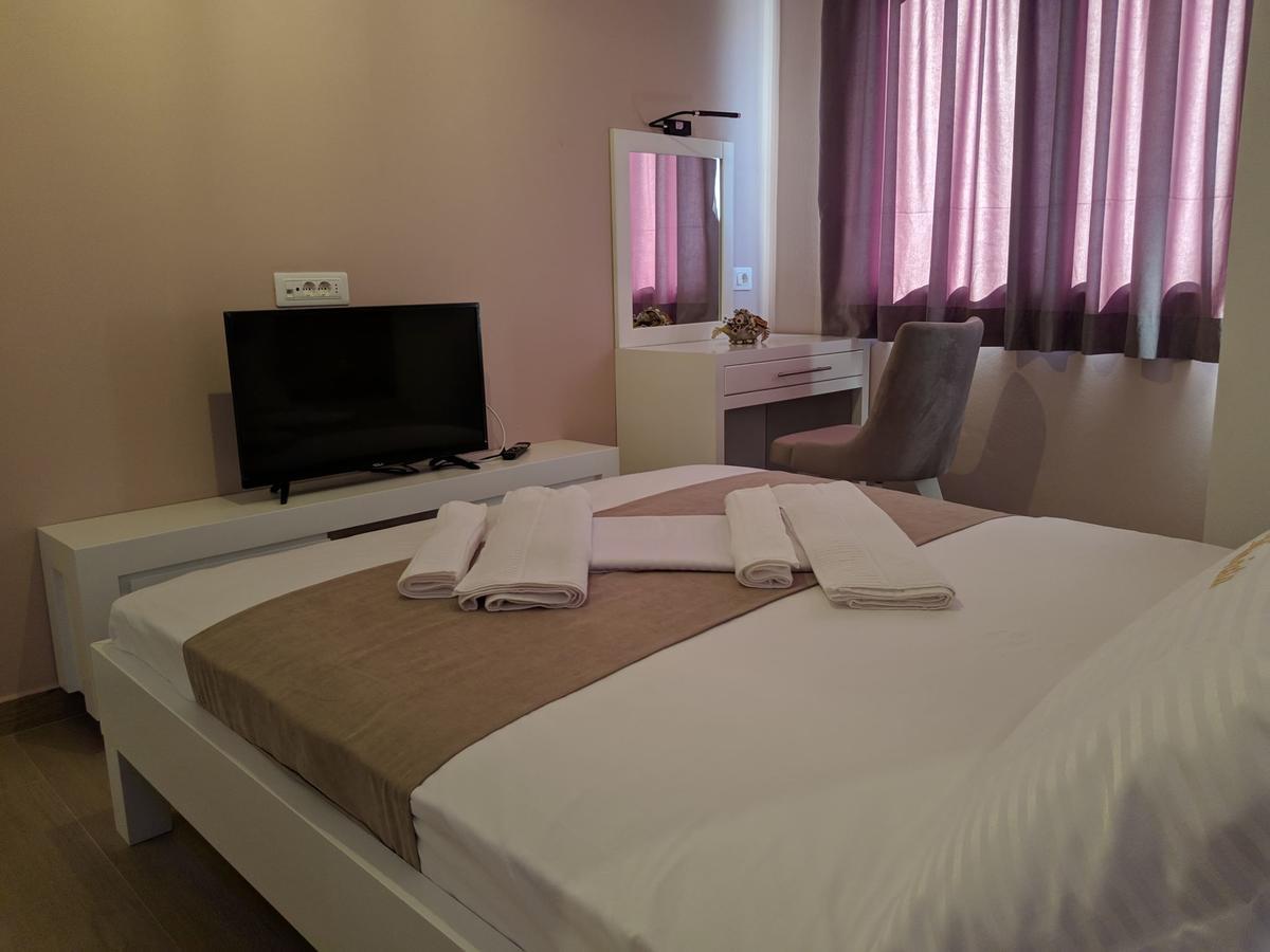 Bella Vista B&B Ulcinj Buitenkant foto